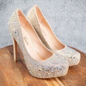 Lauren Lorraine Vanna 2 Heel Womens Size 8 M